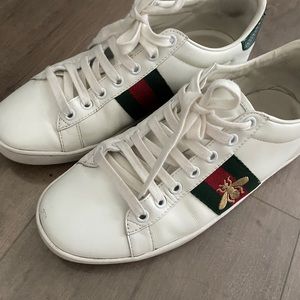 Gucci Women Bee Sneakers size 39